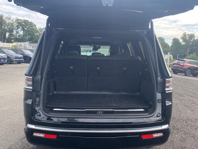 2022 Jeep Grand Wagoneer Series III