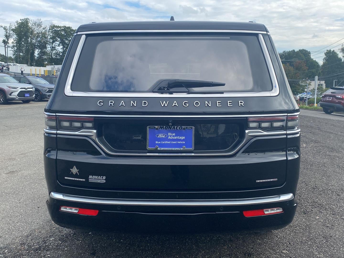 2022 Jeep Grand Wagoneer Series III