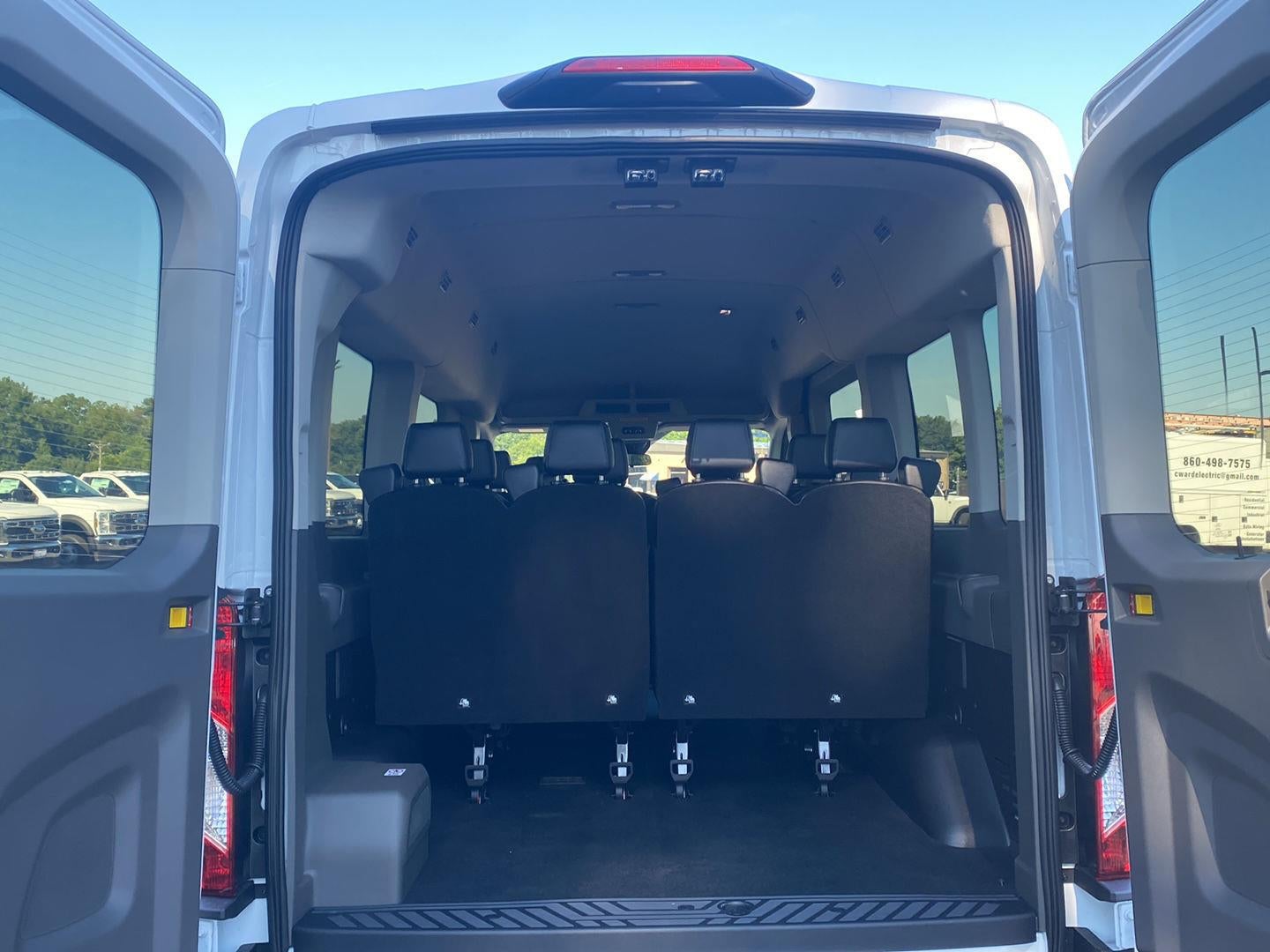 2026 Ford Transit Passenger Wagon XL