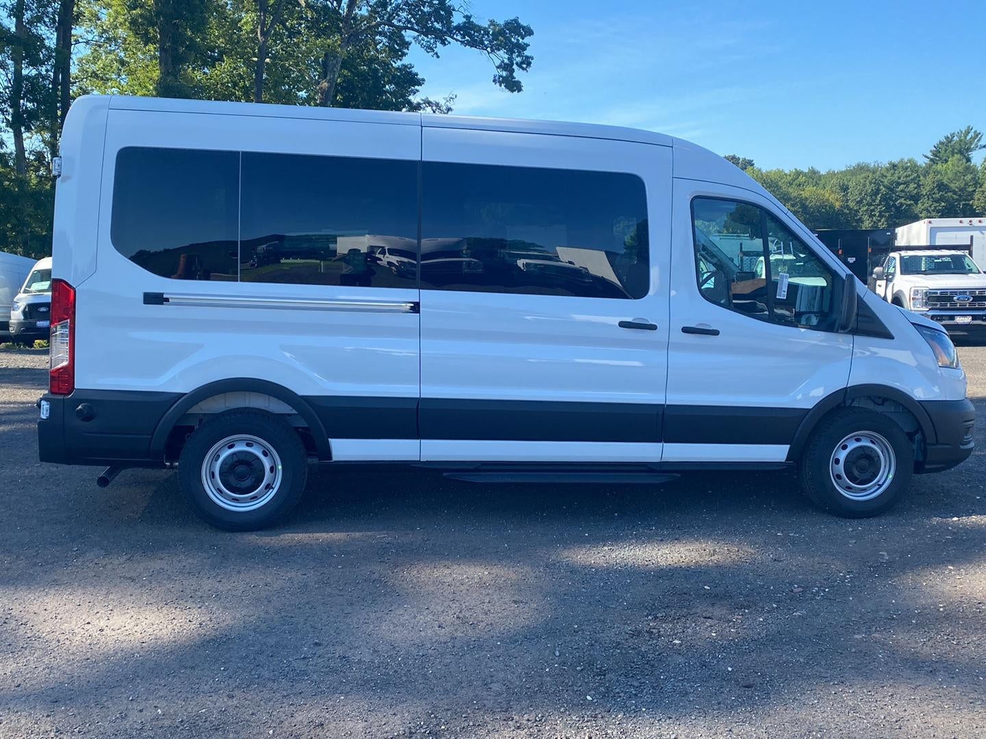 2026 Ford Transit Passenger Wagon XL