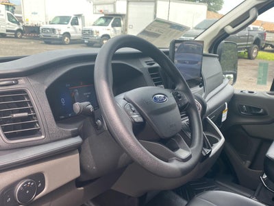 2026 Ford Transit Passenger Wagon XL