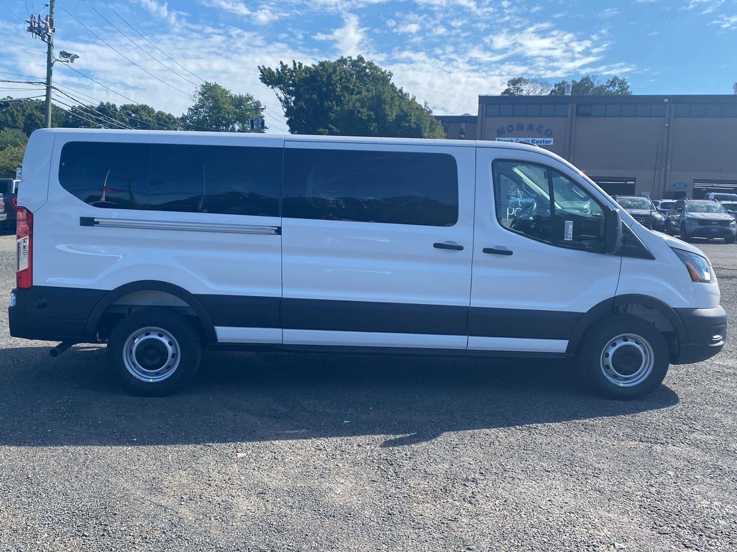 2026 Ford Transit Passenger Wagon XL