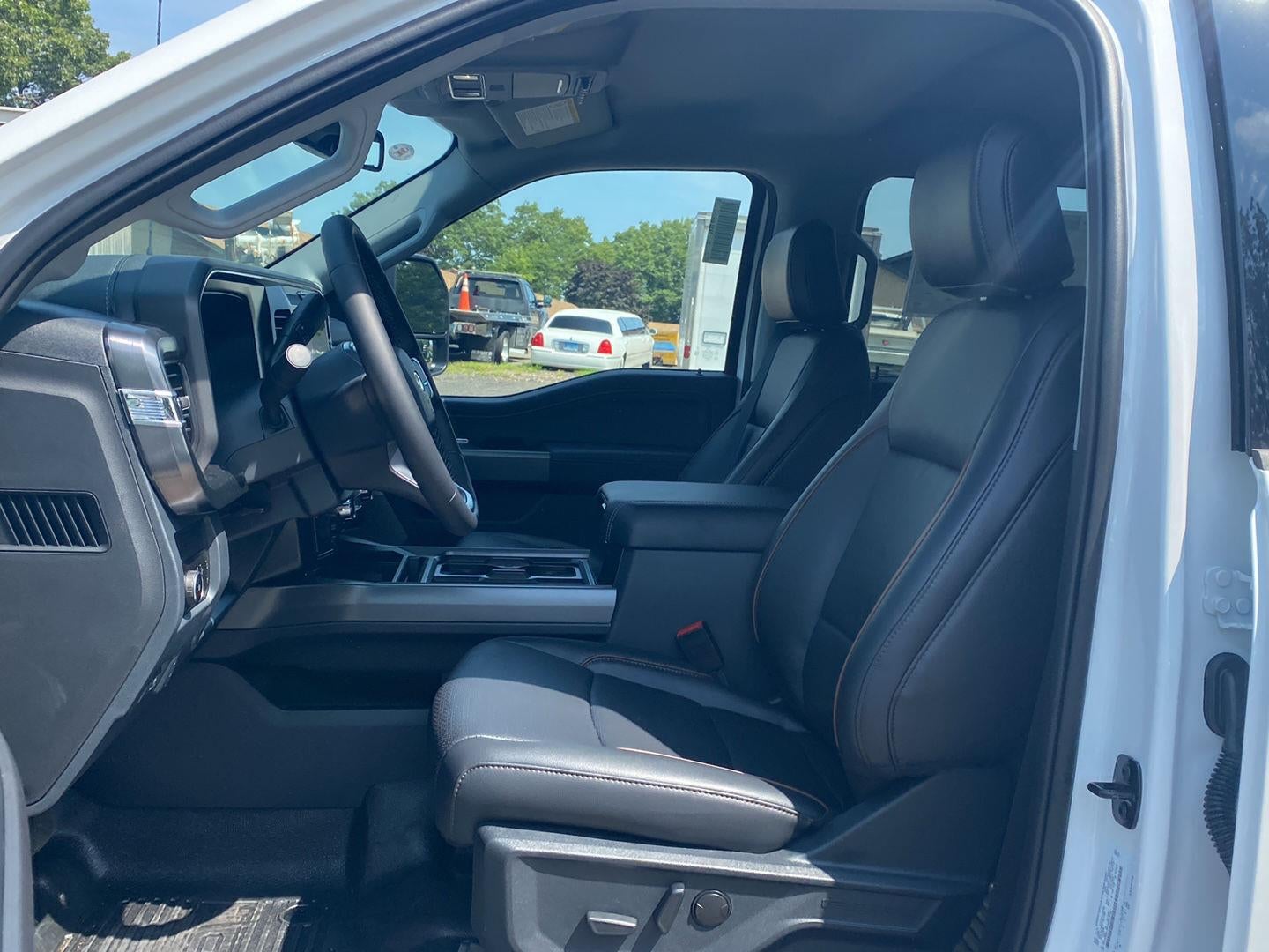 2026 Ford F-450 F-450® LARIAT®