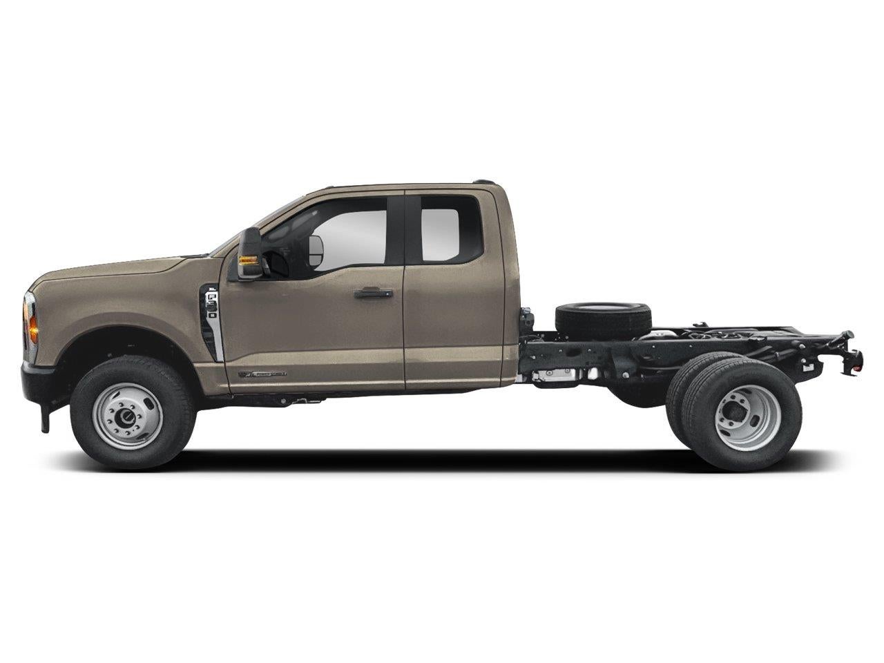2026 Ford Super Duty F-350 DRW XLT
