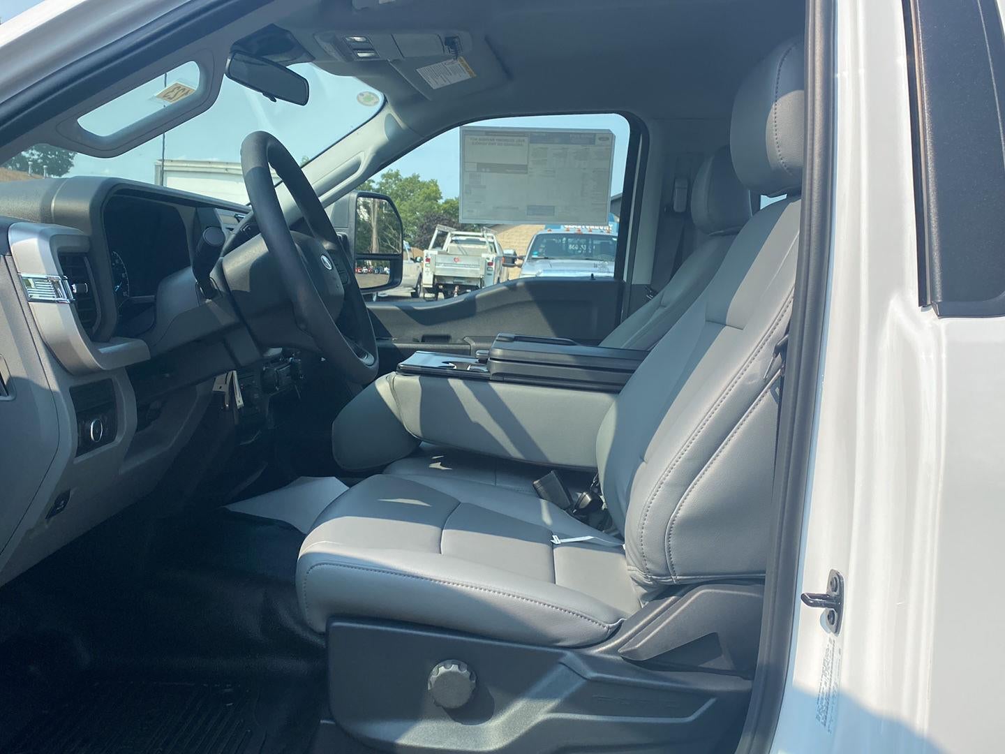 2026 Ford F-550 F-550® XL