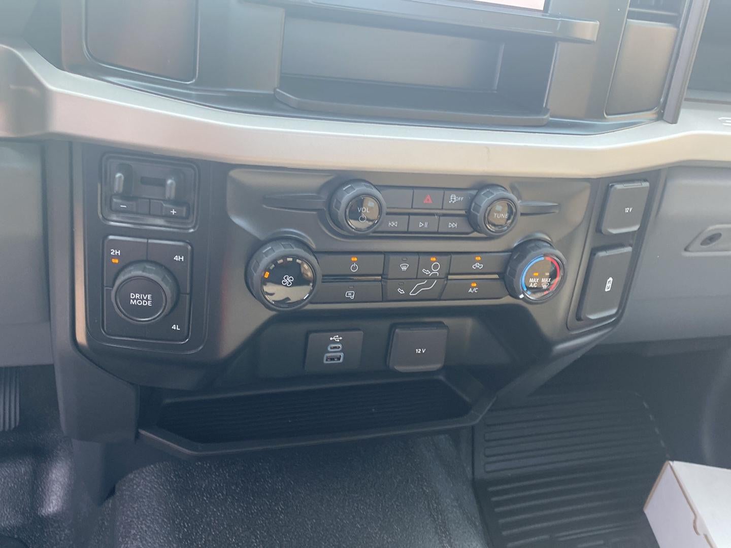 2026 Ford F-550 F-550® XL