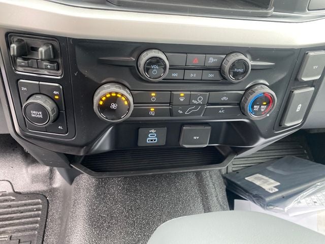 2026 Ford F-600SD XL