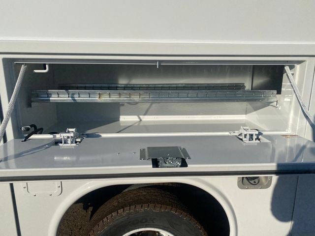 2026 Ford E-350SD Base Cutaway *Under Deposit*