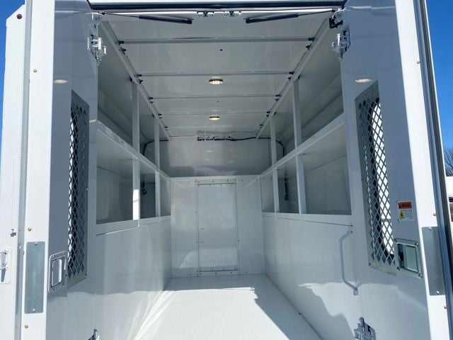 2026 Ford E-350SD Base Cutaway