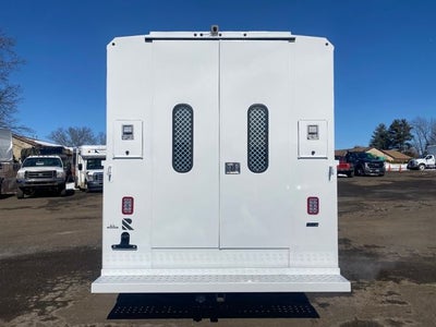 2026 Ford E-350SD Base Cutaway