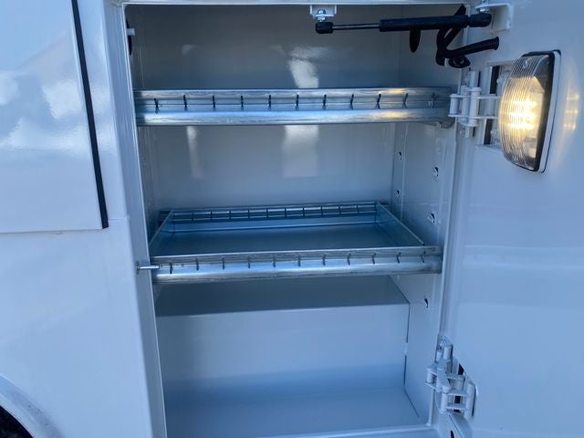 2026 Ford E-350SD Base Cutaway *Under Deposit*