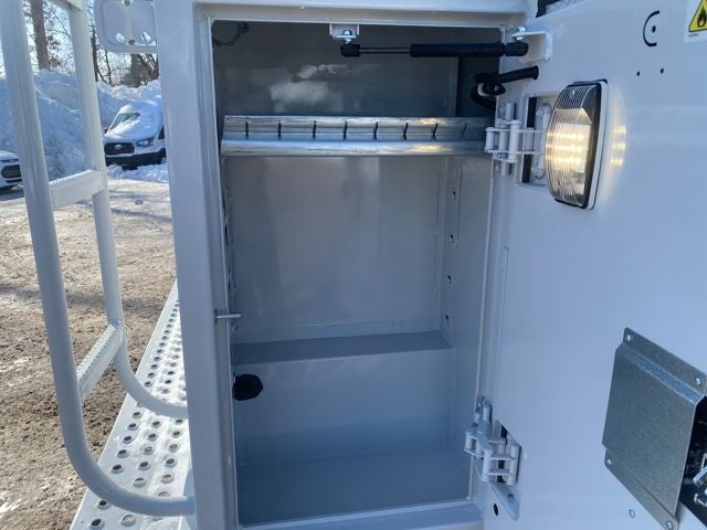 2026 Ford E-350SD Base Cutaway *Under Deposit*