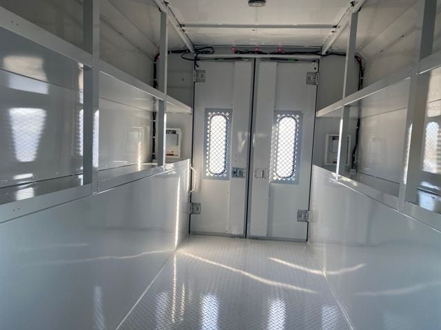 2026 Ford E-350SD Base Cutaway *Under Deposit*