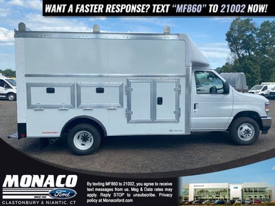 2027 Ford E-450SD Base DRW