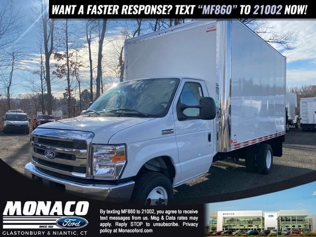 2026 Ford E-450SD Base DRW