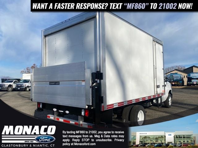 2026 Ford E-450SD Base DRW