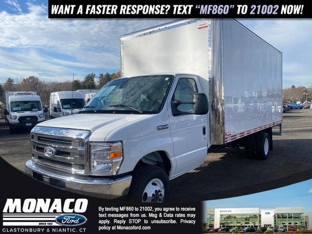 2026 Ford E-450SD Base DRW