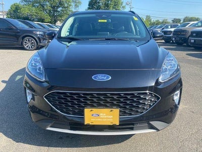 2022 Ford Escape Titanium