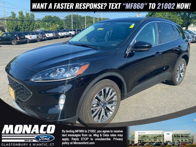 2022 Ford Escape Titanium