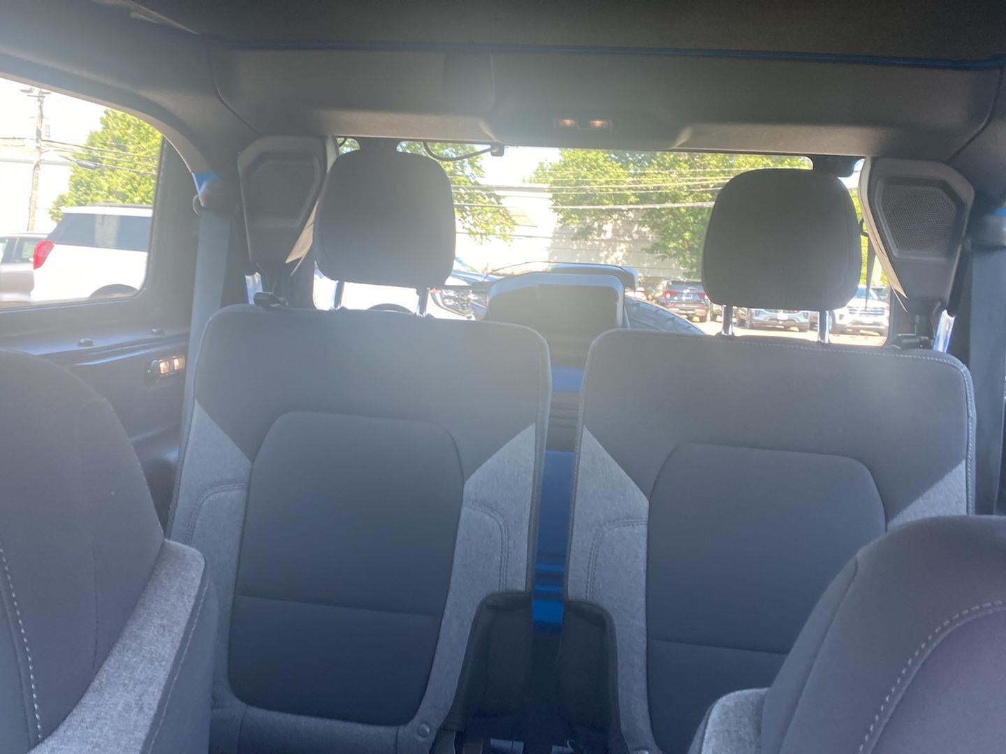 2022 Ford Bronco Base *Under Deposit*