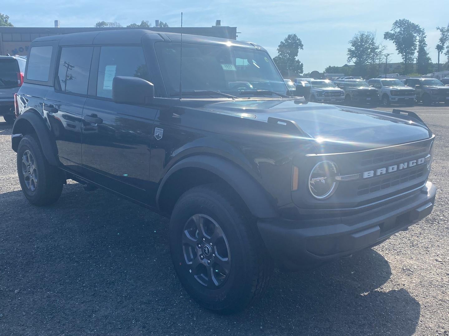2026 Ford Bronco Big Bend *Under Deposit*