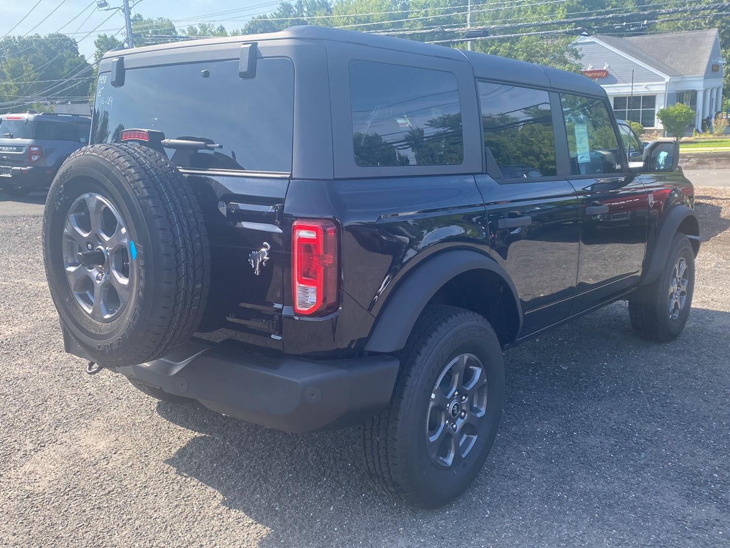 2026 Ford Bronco Big Bend *Under Deposit*