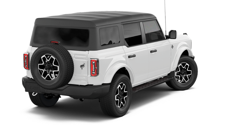 2026 Ford Bronco Outer Banks *Under Deposit*
