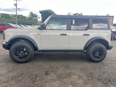 2026 Ford Bronco Badlands *Under Deposit*