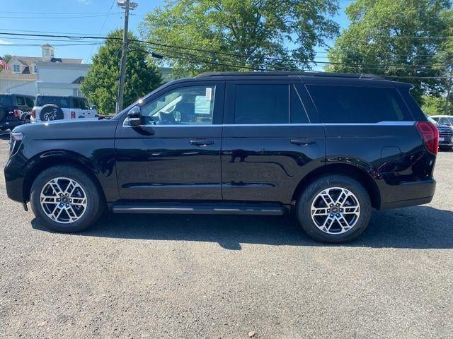 2026 Ford Expedition Active *Under Deposit*