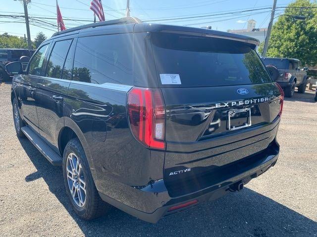 2026 Ford Expedition Active *Under Deposit*