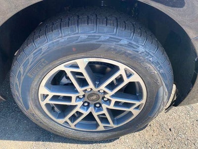 2026 Ford Expedition Active *Under Deposit*