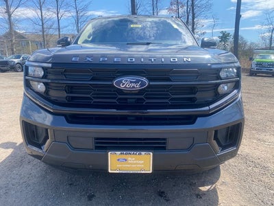 2025 Ford Expedition Active *Under Deposit*