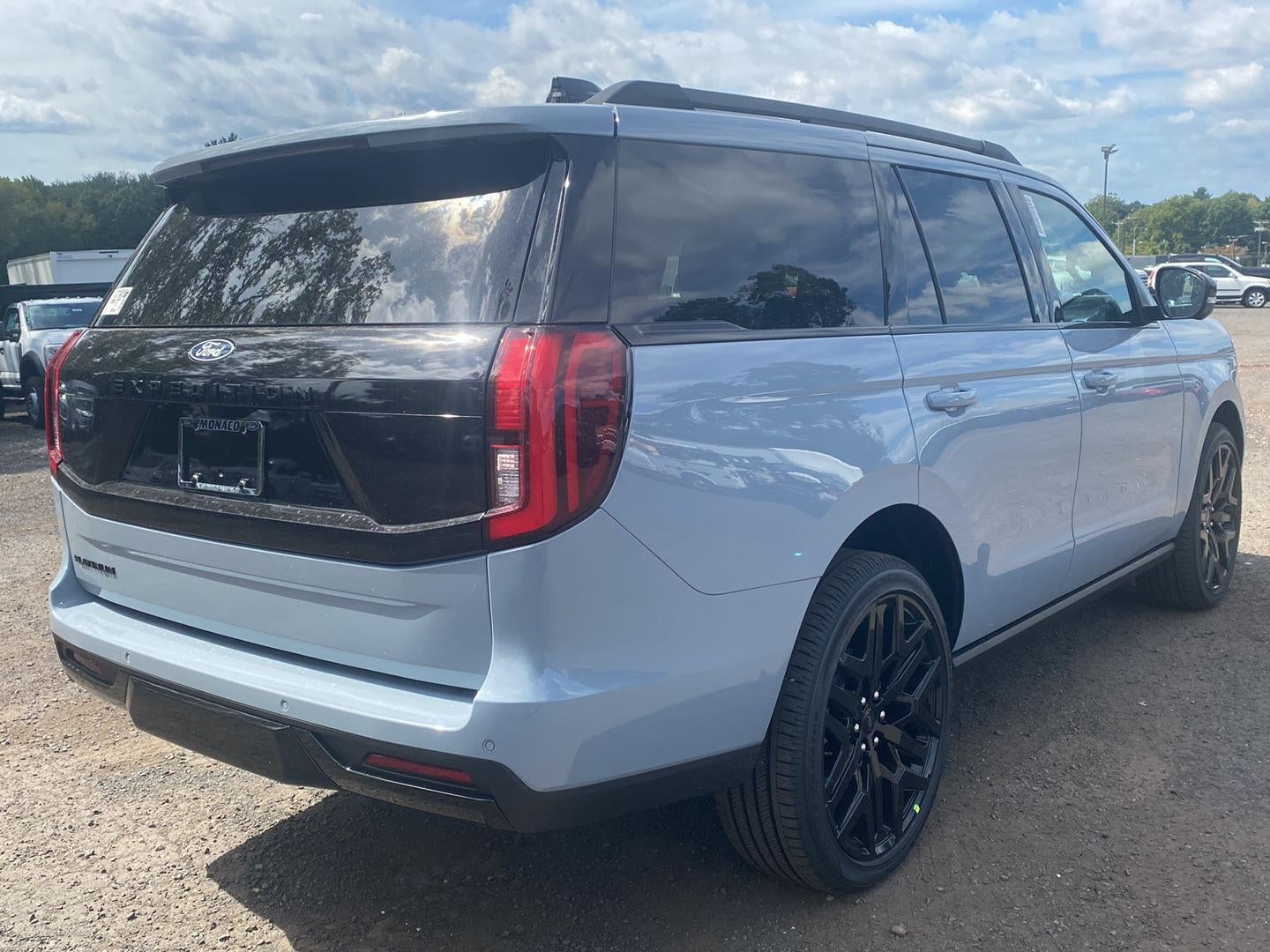 2027 Ford Expedition Platinum