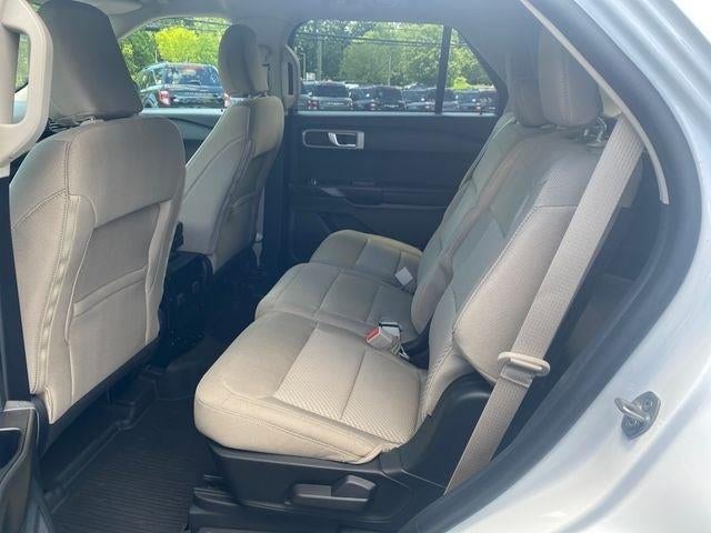 2022 Ford Explorer Base