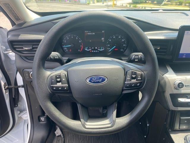 2022 Ford Explorer Base