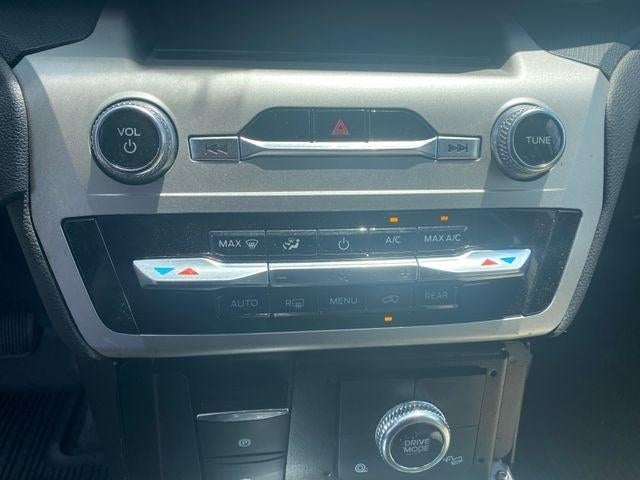 2022 Ford Explorer Base