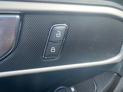 2022 Ford Explorer Base