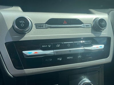 2022 Ford Explorer Base