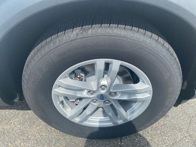 2022 Ford Explorer Base
