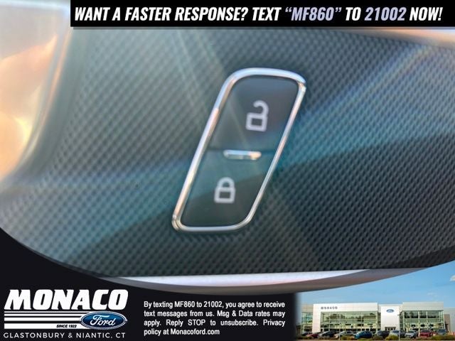 2023 Ford Explorer XLT *Under Deposit*