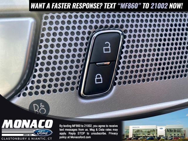 2023 Ford Explorer XLT *Under Deposit*