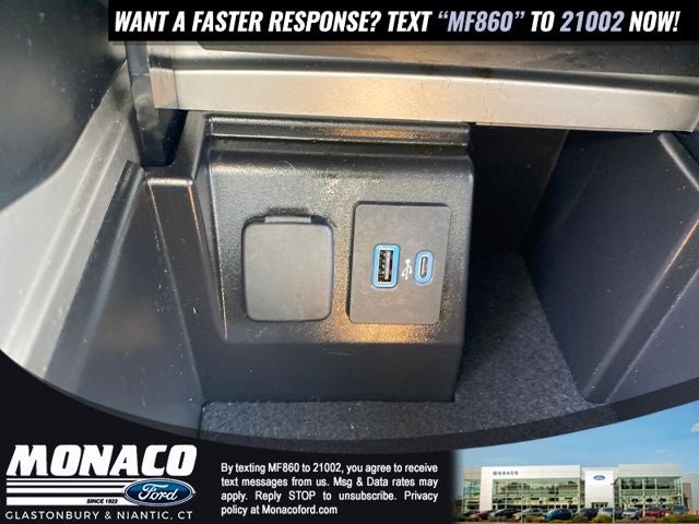 2023 Ford Explorer XLT *Under Deposit*