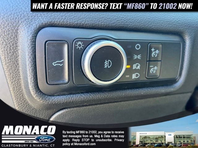 2023 Ford Explorer XLT *Under Deposit*