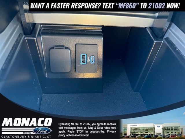 2023 Ford Explorer XLT *Under Deposit*