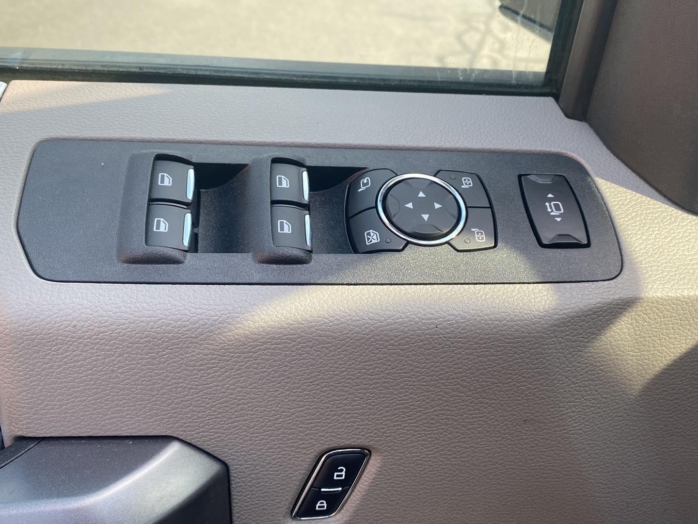 2017 Ford F-250 XLT *Under Deposit*