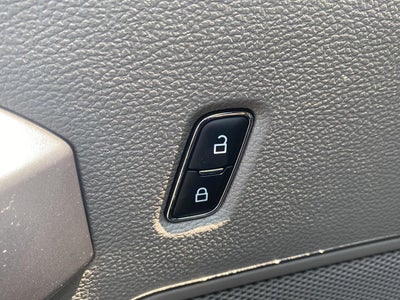 2022 Ford F-250 XLT *Under Deposit*