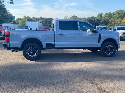 2027 Ford F-350 Platinum