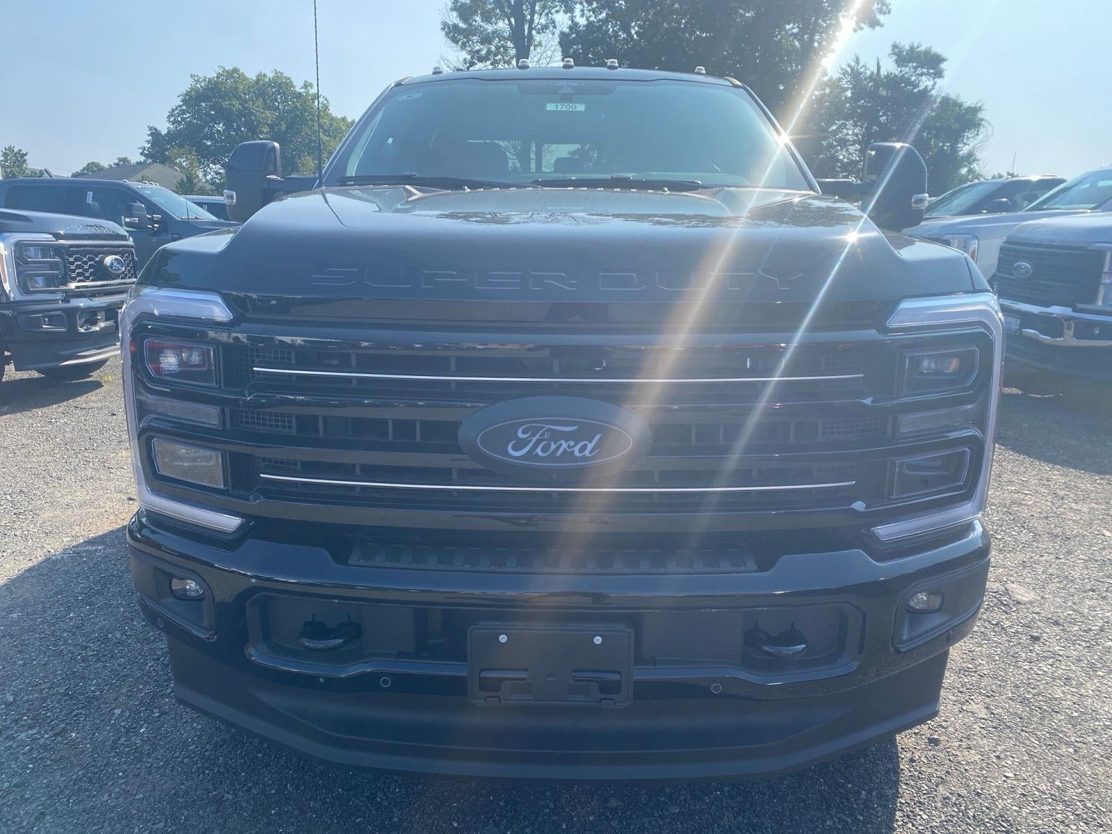 2026 Ford Super Duty F-350 Platinum