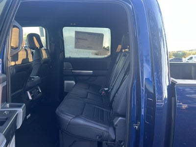 2027 Ford Super Duty F-350 SRW Platinum