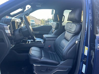 2027 Ford Super Duty F-350 SRW Platinum